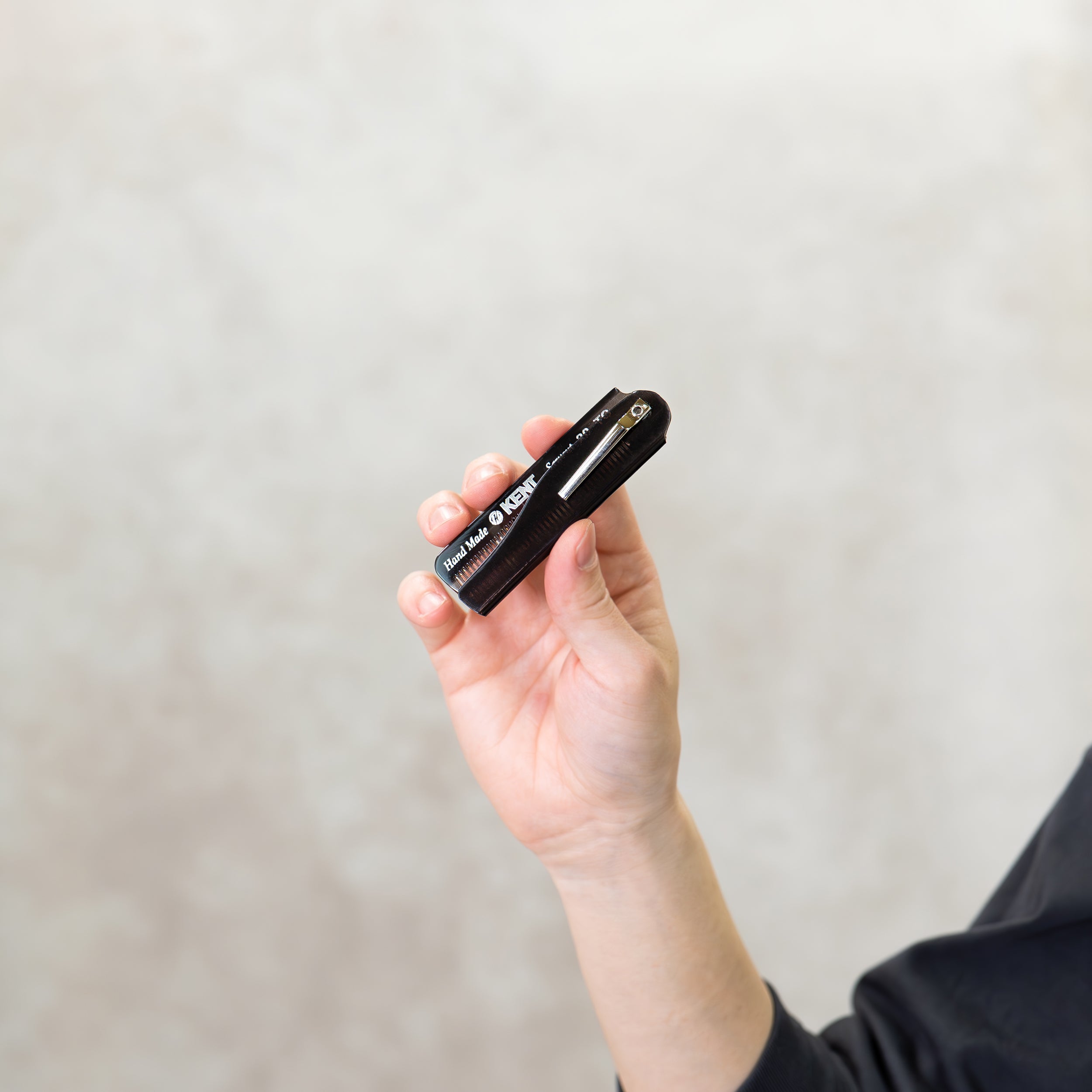 折りたたみクリップポケットコーム 167mm 20TG