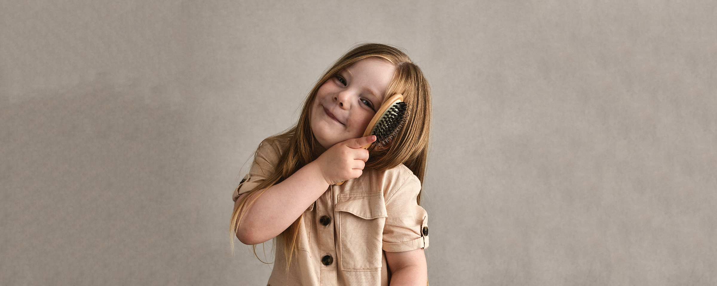 ジービーケントのキッズヘアブラシ 子供用高級豚毛ヘアブラシ