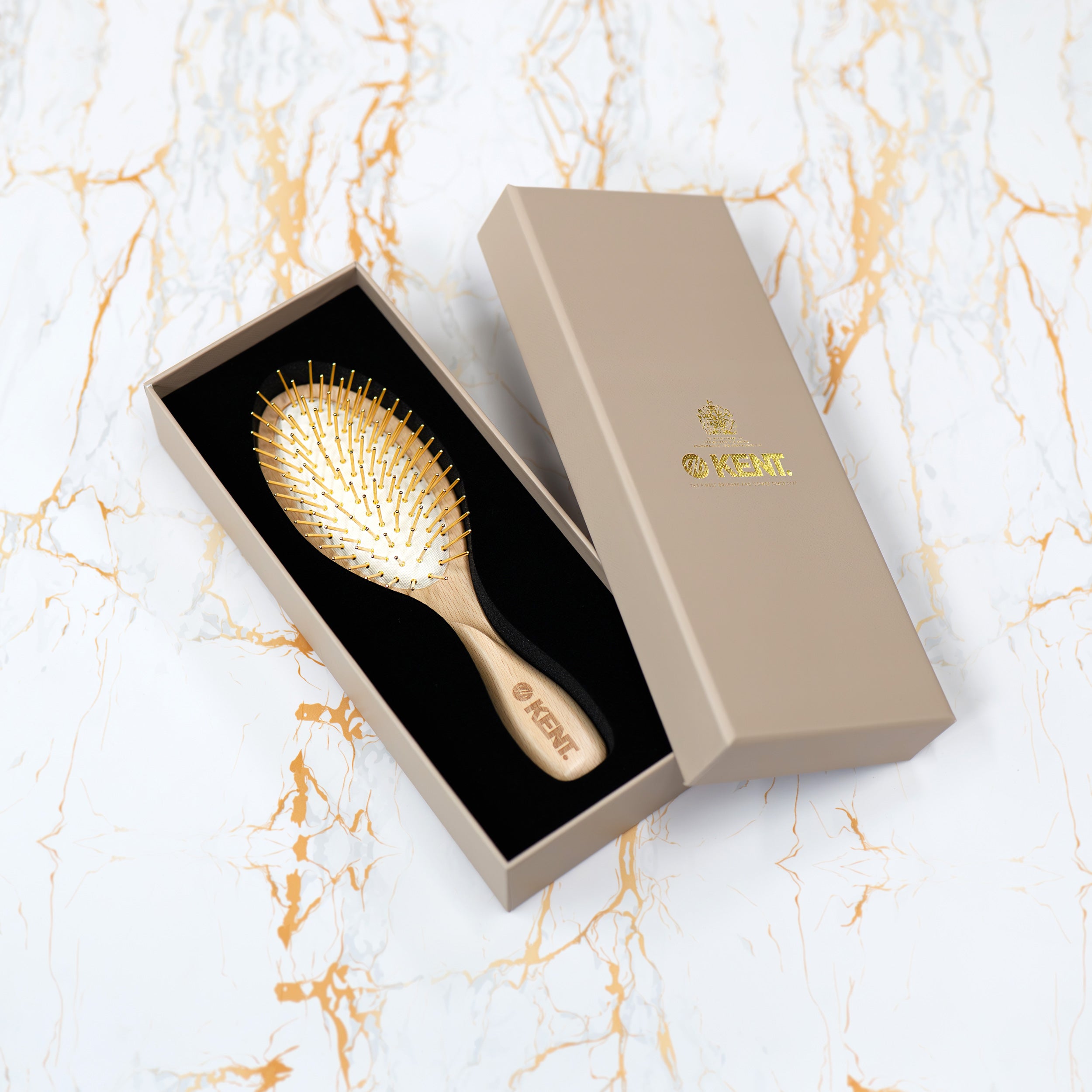 22kゴールドピン スカルプケアクッションヘアブラシ GPL01