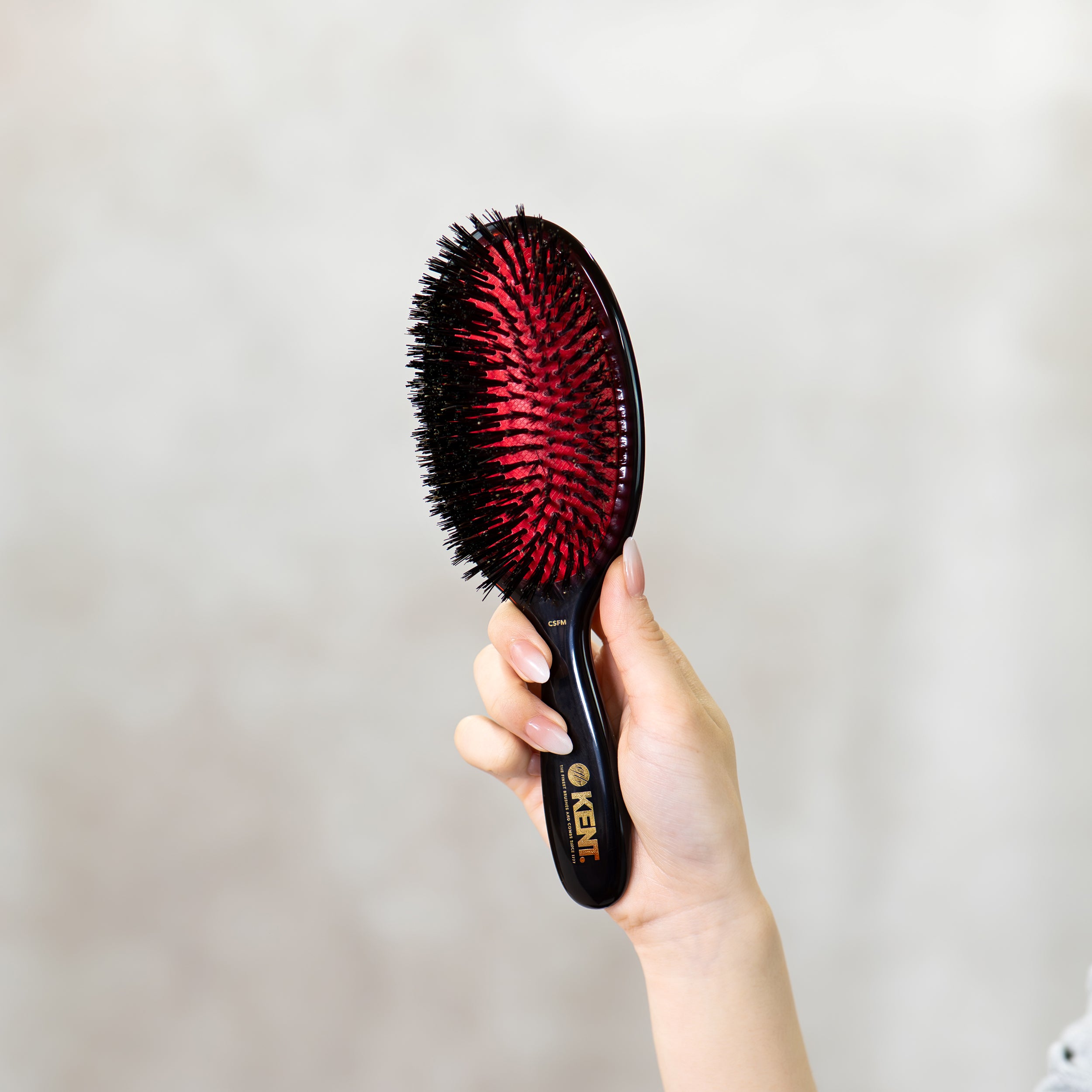 ミディアムブリッスルクッションヘアブラシ ミディアムサイズ NEW CLASSIC SHINE CSFM 【クリーニングブラシ付き】